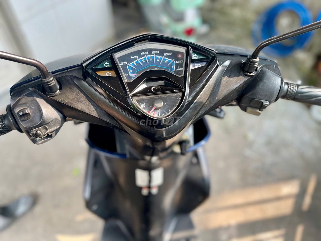 Yamaha Luvias Fi 2015 Xanh xám, BS69. Mua bán Xe máy tại Quận Bình Tân Tp Hồ Chí Minh được đăng bởi LEE CHONG BO hình 4