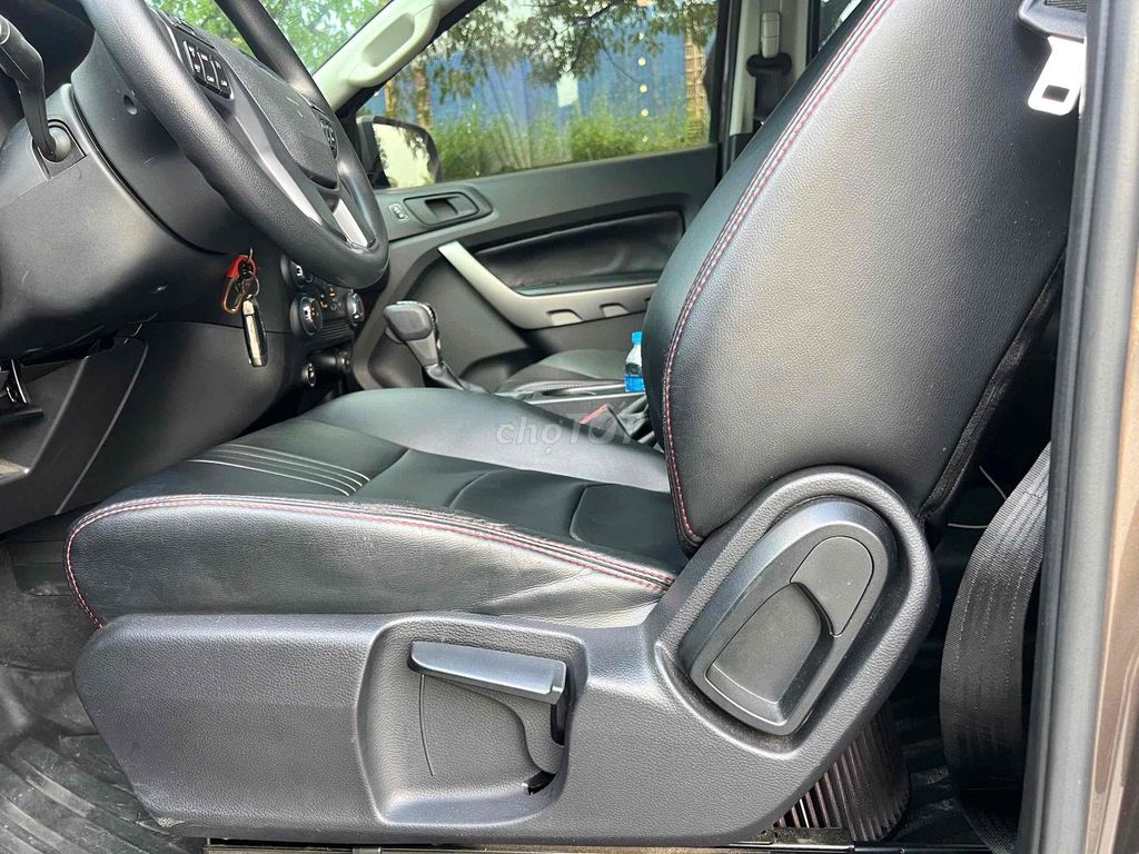 Ford Ranger 2021 XLS 2.2L 4x2 AT - 55000 km. Mua bán Ô tô tại Quận Gò Vấp Tp Hồ Chí Minh được đăng bởi Ngô minh Nam hình 12