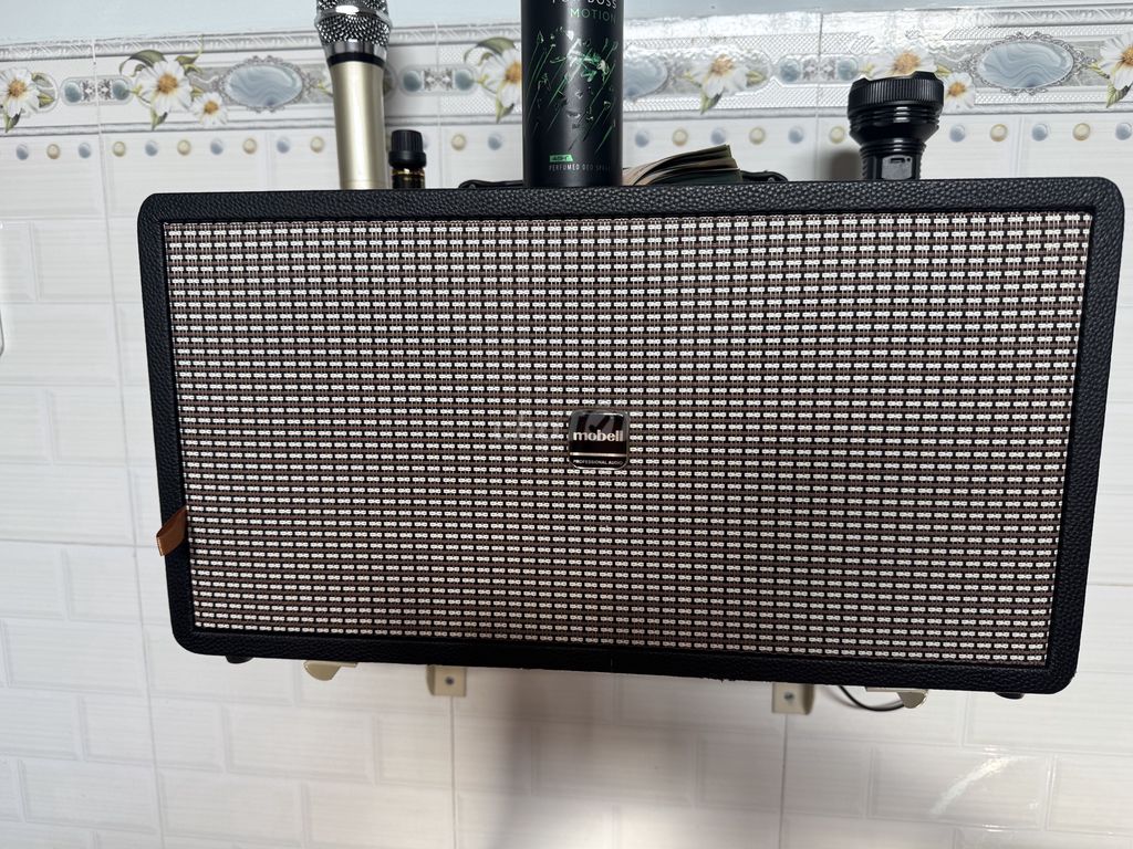 Cần bán loa karaoke Mobell. Mua bán Tivi, Âm thanh tại Huyện Mỏ Cày Nam Bến Tre được đăng bởi Ánh Nhi hình 1