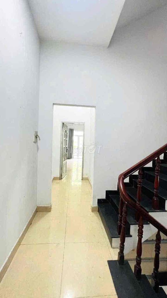 Аренда · 4 комн. · 100 м² · Quận Tân Phú, ул. Đường S3