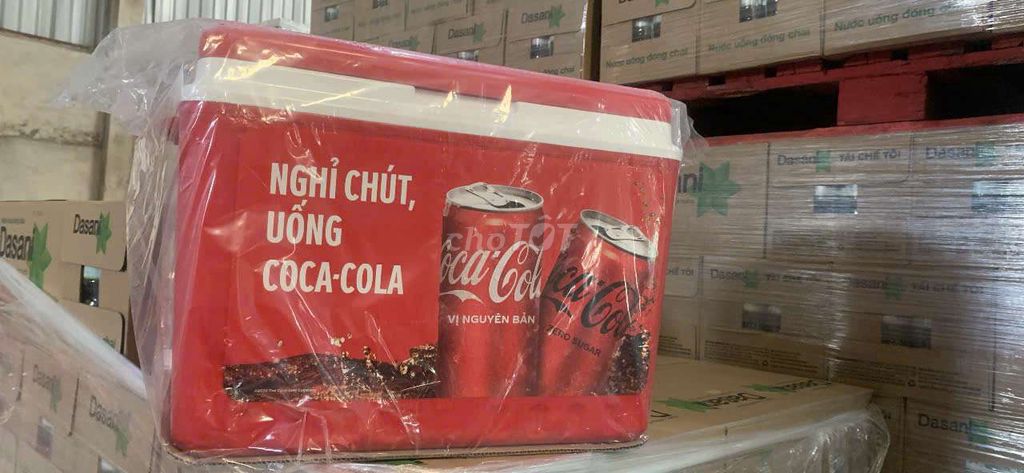Thùng đá Coca-Cola 34L Đỏ mới 100%. Mua bán Nội thất, đồ gia dụng khác tại Quận Tân Phú Tp Hồ Chí Minh được đăng bởi hồng phạm  hình 1