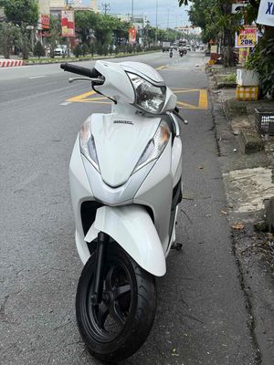 bán xe lead 2016 biển 43 chính chủ mới 90%. Mua bán Xe máy tại Quận Liên Chiểu Đà Nẵng được đăng bởi Minh Chi