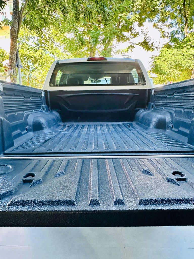 MAZDA BT 50 2.2L 4x2 AT 2017. Mua bán Ô tô tại Quận Cẩm Lệ Đà Nẵng được đăng bởi Hải Vân Auto hình 4