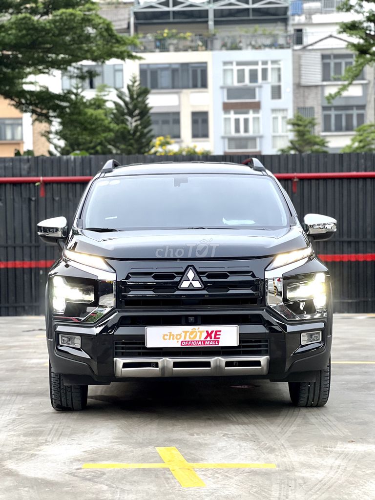 Mitsu Xpander Cross 2024 -Odo:19,000 km Xe Đẹp Ken