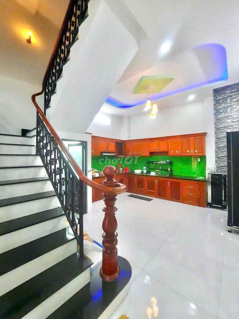 Rent · 4 bd · 60 м² · Quận Bình Tân, ул. Đường Chiến Lược
