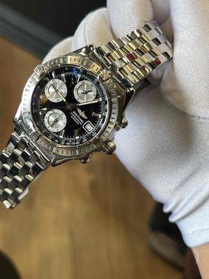Breitling Chronomat Evolution A13352 sz39mm. Mua bán Đồng hồ tại Quận Hoàng Mai Hà Nội được đăng bởi tuấn ninh 