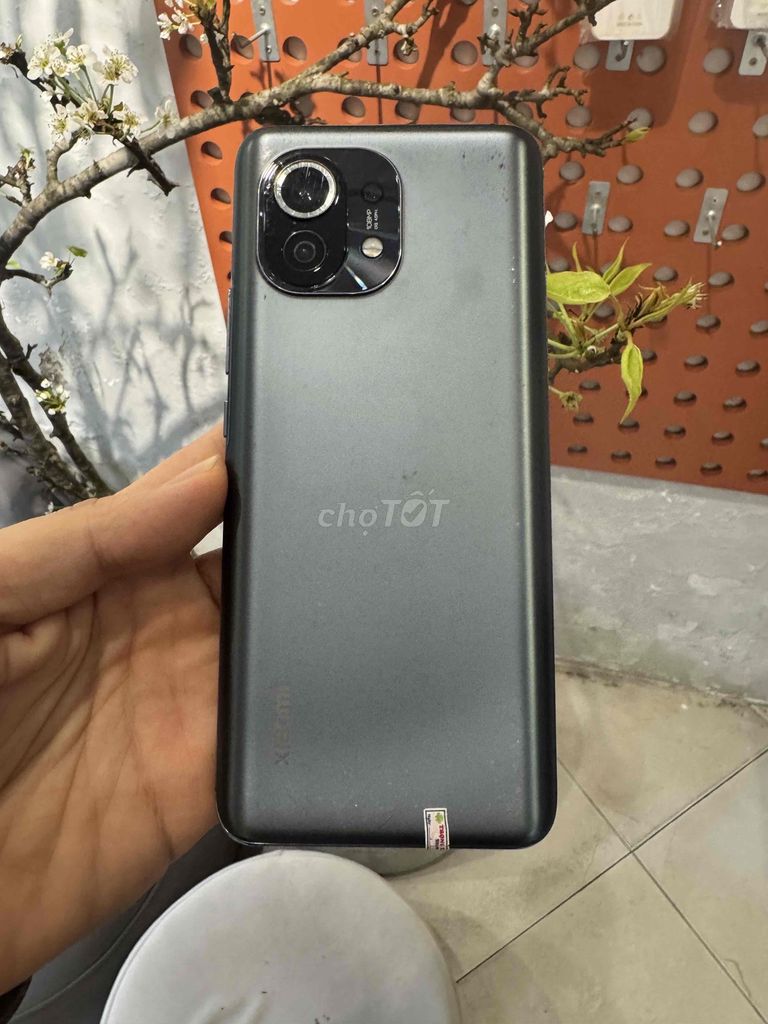 Xiaomi Mi 11 5G 128GB Xám QUỐC TẾ. Mua bán Điện thoại tại Quận Hoàng Mai Hà Nội được đăng bởi Gia Vinh hình 1