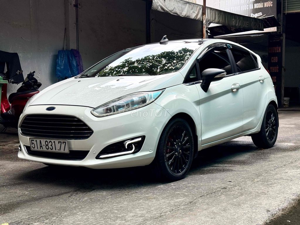 Ford Fiesta 2014 S 1.5 AT - cực đẹp. Mua bán Ô tô tại Quận Tân Phú Tp Hồ Chí Minh được đăng bởi Lê Băng Vinh hình 3