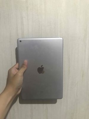 Ipad gen 9 10.2in màu xám trắng (bạc) 64GB Wifi 99. Mua bán Máy tính bảng tại Quận Thanh Khê Đà Nẵng được đăng bởi Quoc Khai