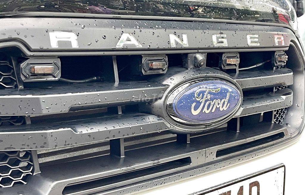 Ford Ranger Limited AT 4x4 2020. Mua bán Ô tô tại Quận 3 Tp Hồ Chí Minh được đăng bởi XE LƯỚT CHÍNH HÃNG SaigonFord hình 9
