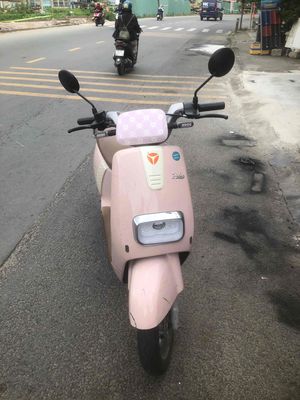 Xe điện Yadea Ocean màu Hồng