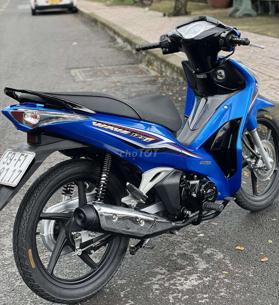 Fu úp wave i góp đưa 11 củ nhận xe. Mua bán Xe máy tại Quận 8 Tp Hồ Chí Minh được đăng bởi Đặng Thái Hòa hình 4