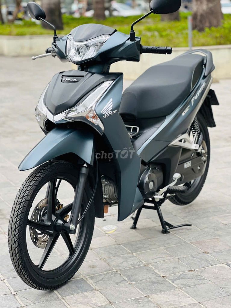 HONDA FUTURE 125FI ĐÈN NÉT BIỂN 29 ODO 3000KM. Mua bán Xe máy tại Quận Cầu Giấy Hà Nội được đăng bởi TRÍ KIÊN hình 5