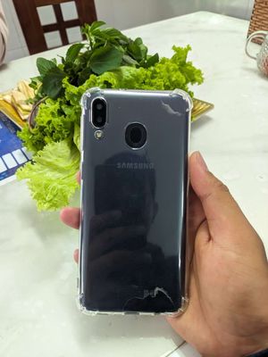 Samsung Galaxy M20 32GB Đen bóng - Jet black