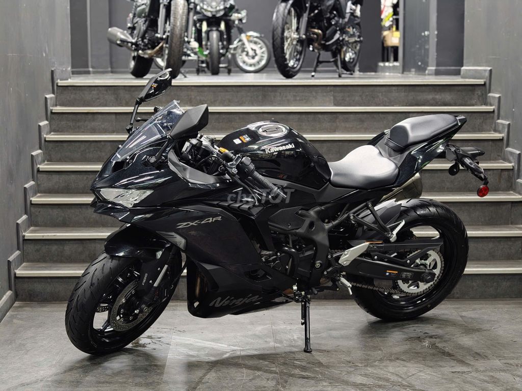 SIÊU LƯỚT ZX4R ODO CHỈ 137KM. Mua bán Xe máy tại Quận Tây Hồ Hà Nội được đăng bởi Tu Phamanh hình 2