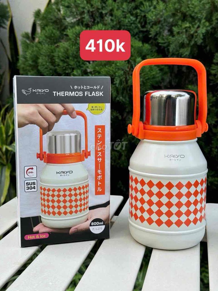 Bình giữ nhiệt caro có quai xách 800ml Kaiyo Nhật