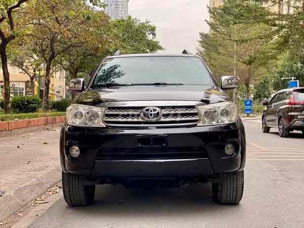 Fortuner XĂNG 2.7 V cao cấp, xe zin đẹp, bao test.