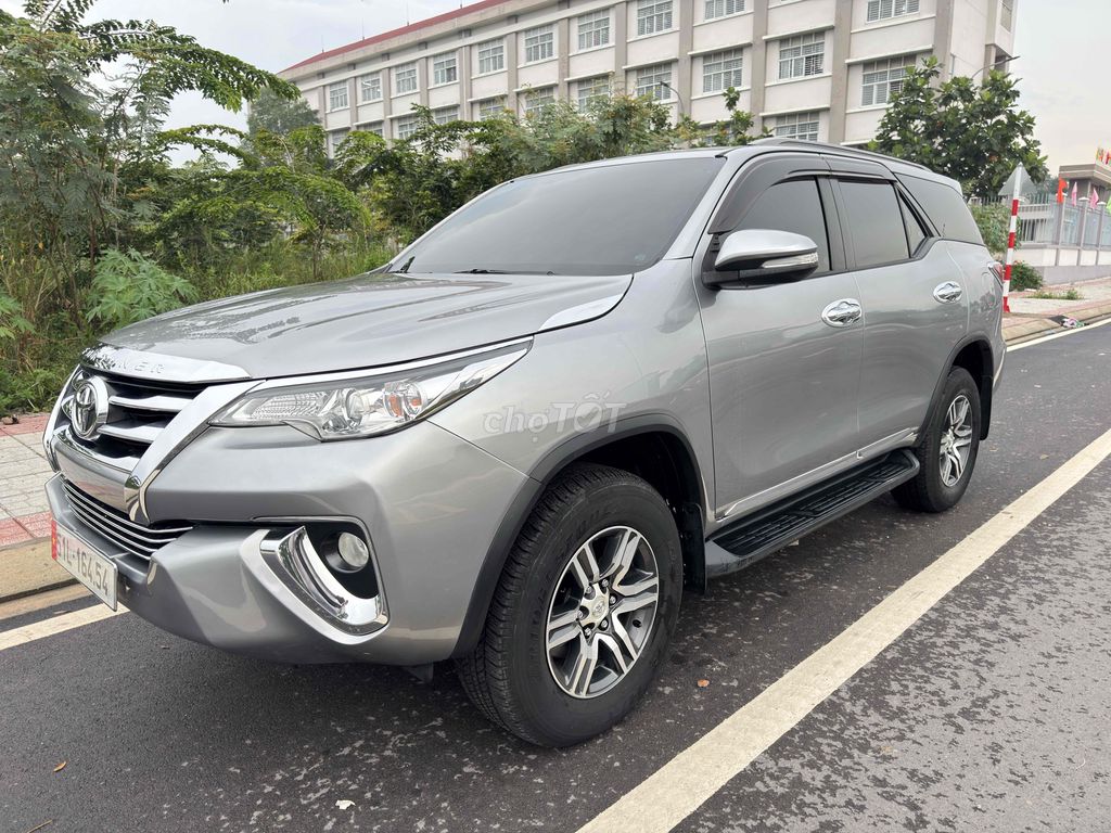 Toyota Fortuner 2017 2.7V 4x2 - 50 km. Mua bán Ô tô tại Quận 12 Tp Hồ Chí Minh được đăng bởi Nguyen van nhut hình 3