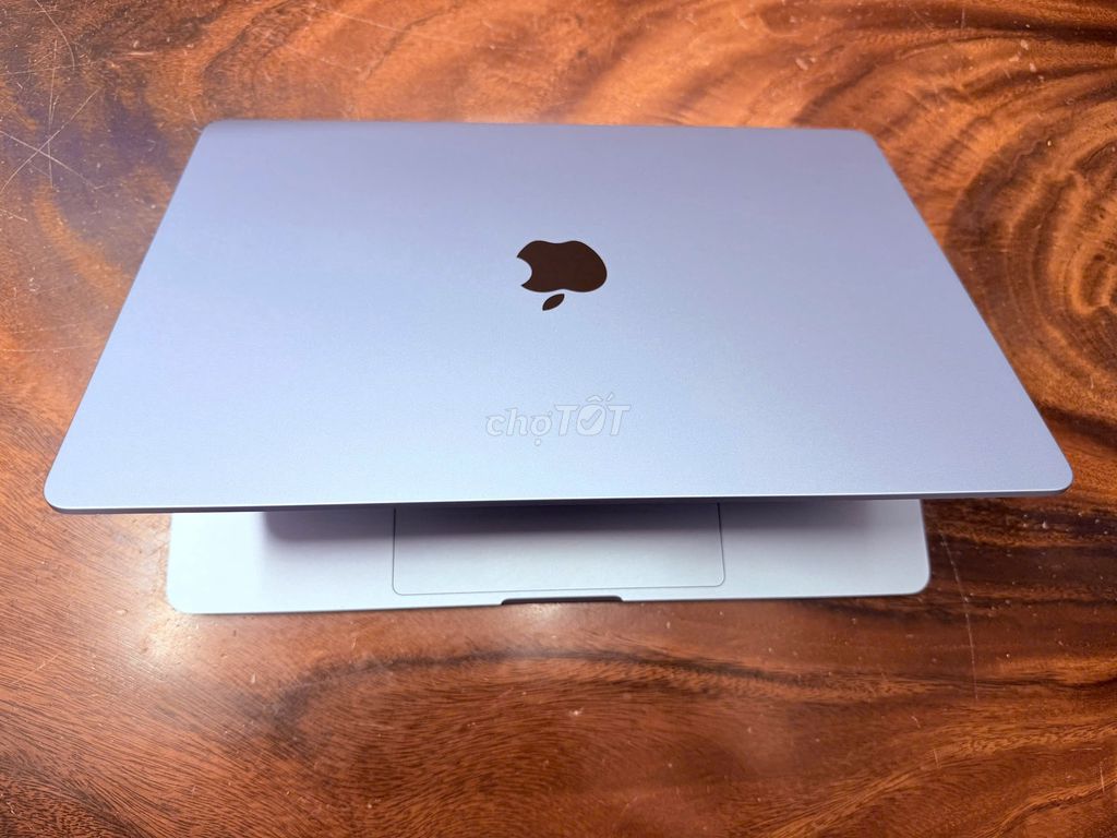 Apple Macbook Air M4 15 inch 24G/512G 99%. Mua bán Laptop tại Quận Tân Bình Tp Hồ Chí Minh được đăng bởi Nguyễn Phi triều hình 1