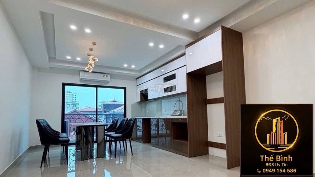 Продается дом 8 этажей, тайский лифт Hoang Van, 40 м2, 17 млрд долларов