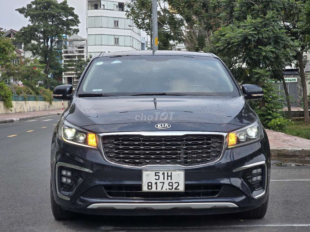 Kia Sedona 2.2L SX 2020 дизель полная комплектация 76000 км гарантия 1 год