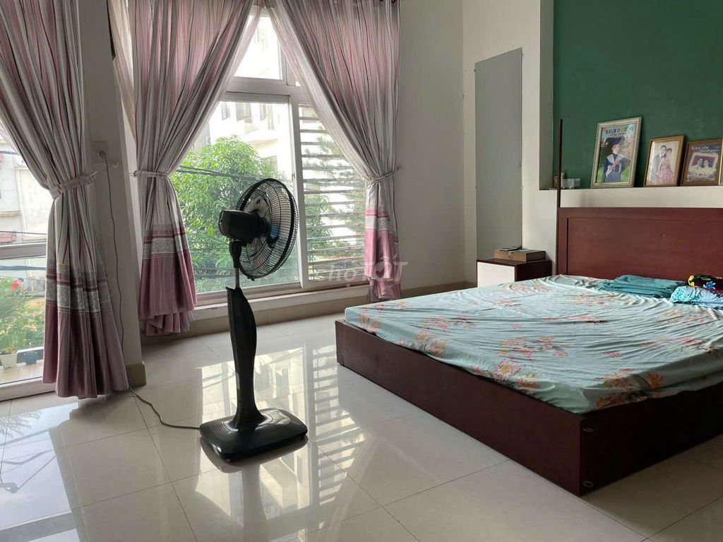 Cho thuê nhà 3 phòng ngủ tại Ngũ Hành Sơn, Đà Nẵng — ảnh 1