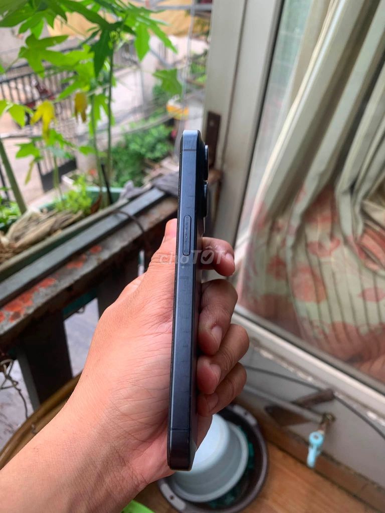 Apple iPhone 15 Pro Xám. Mua bán Điện thoại tại Quận 10 Tp Hồ Chí Minh được đăng bởi Hội Đồ Điện Tử hình 1