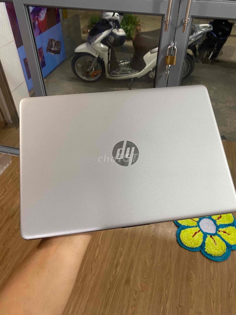 Laptop văn phòng siêu đẹp