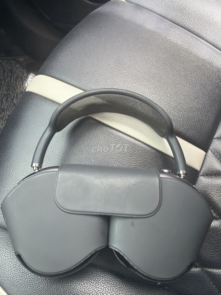 Tai nghe chụp tai Apple AirPods Max Xám Đã sử dụng. Mua bán Tivi, Âm thanh tại Quận Liên Chiểu Đà Nẵng được đăng bởi Tỉnh hình 1