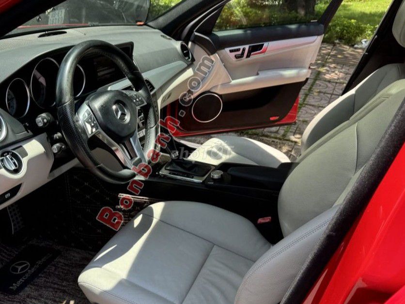Mercedes Benz C class C300 AMG 2012 - 335 Triệu. Mua bán Ô tô tại Huyện Đắk Mil Đắk Nông được đăng bởi Huy Đặng hình 2