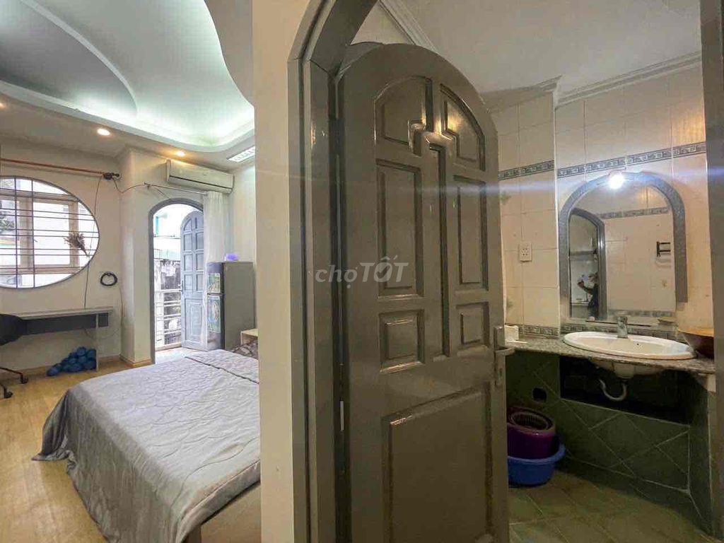 Rent · 1 bd · 35 м² · Quận Phú Nhuận, ул. Đường Chiến Thắng