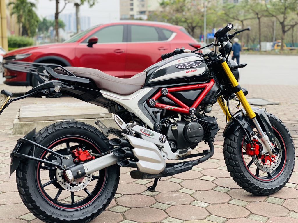 DUCATI HUNTER 110FI NGUYÊN BẢN CHÍNH CHỦ BIỂN 29. Mua bán Xe máy tại Quận Cầu Giấy Hà Nội được đăng bởi A Nam hình 6