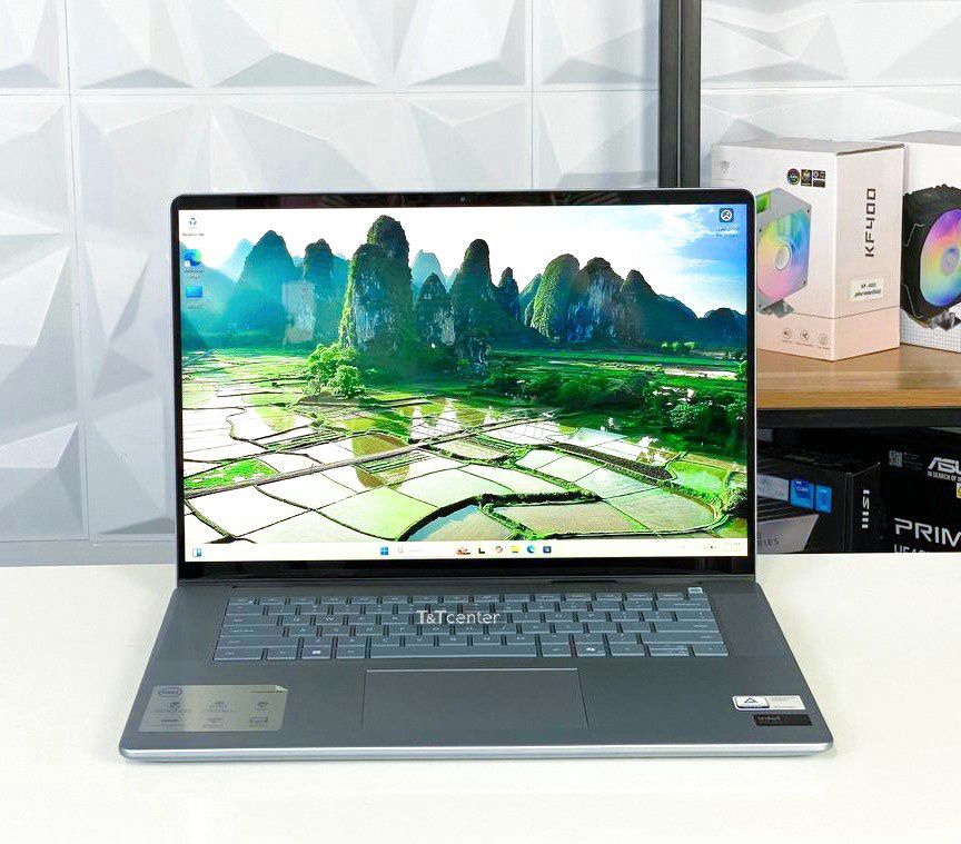 Dell Inspiron 7640/Ultra 7/32GB/1TB/ Touch. Mua bán Laptop tại Quận Hải Châu Đà Nẵng được đăng bởi TTCenter 484 NÚI THÀNH hình 1