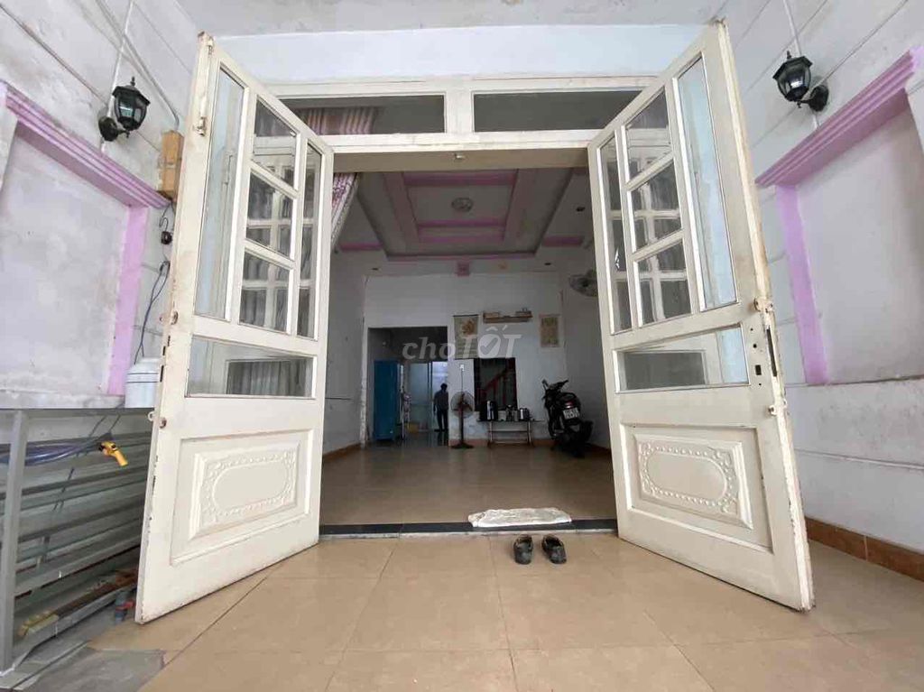 NHÀ SHR 60m2 HẺM 4M THÔNG NGAY HÃNG BIA LÊ VĂN KHƯƠNG QUẬN 12