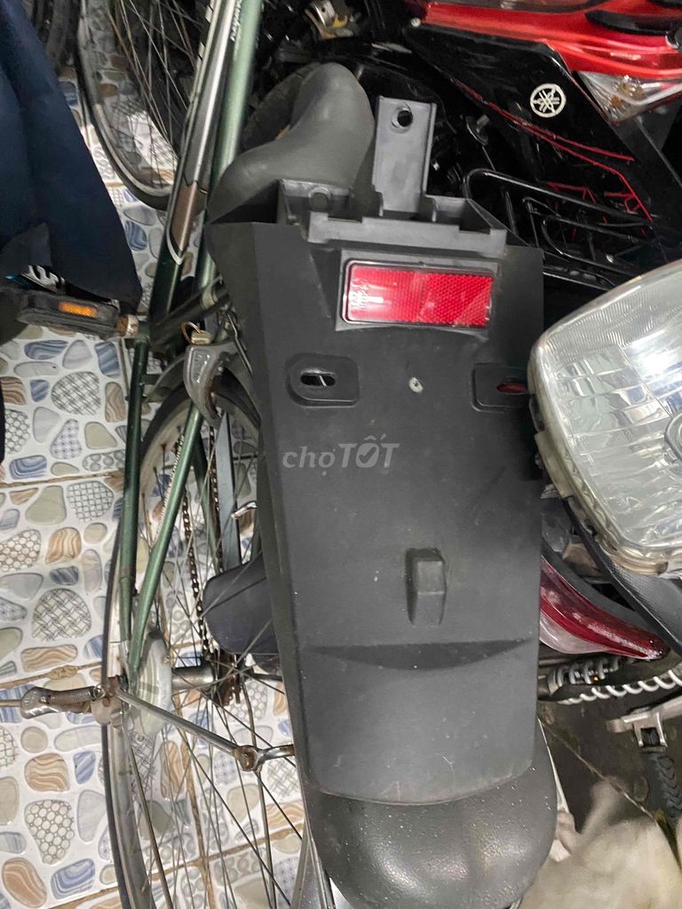 rè đèn đuôi sau với chụp quạt xe cuxi bán như hình. Mua bán Phụ tùng xe tại Quận Bình Tân Tp Hồ Chí Minh được đăng bởi Điệp hình 2