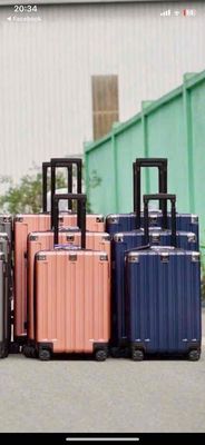 shop nhận đổi vali cũ lấy Vali kéo nhựa cứng. Mua bán Túi xách tại Quận Tân Phú Tp Hồ Chí Minh được đăng bởi hasako