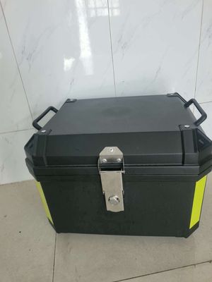 Thùng xe máy Nhựa Đen 45L