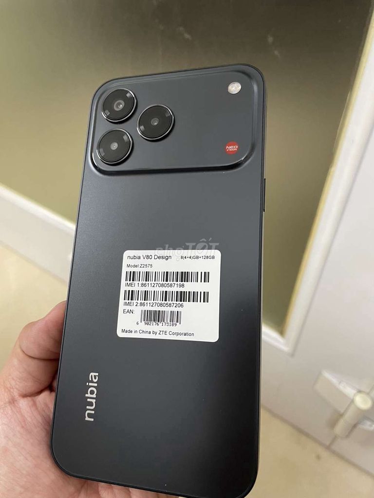 Nubia V80 Design 128GB Đen Likenew. Mua bán Điện thoại tại Quận 8 Tp Hồ Chí Minh được đăng bởi Hùng hình 1