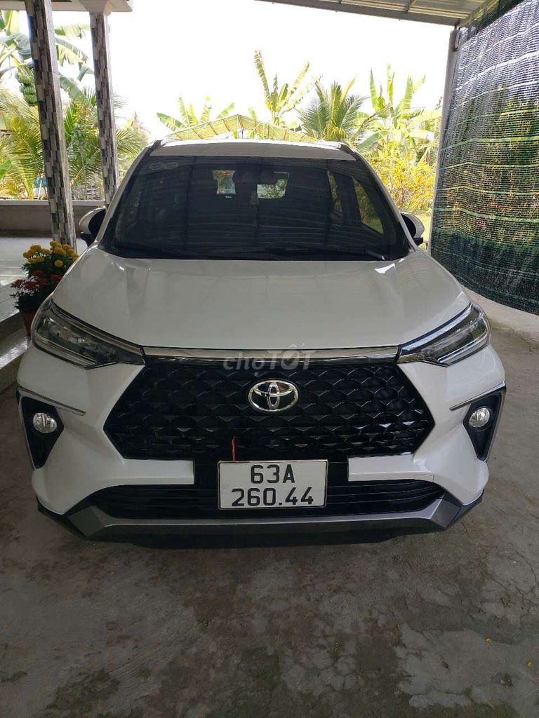 Toyota Veloz Cross 2023 Tôi không rõ - 70000 km