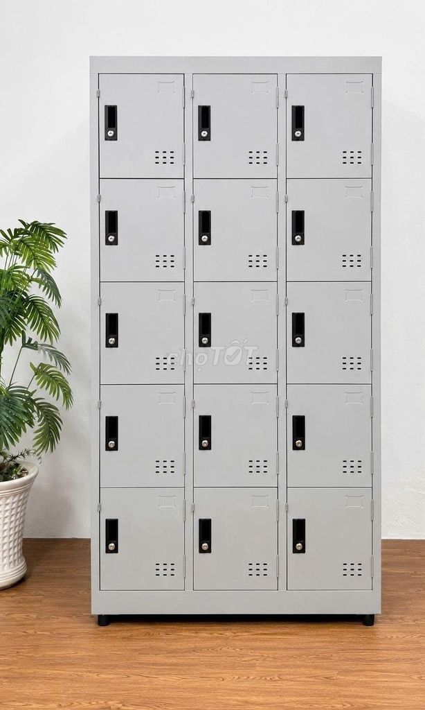 Tủ sắt - Tủ locker - Tủ hồ sơ - Tủ sắt. Mua bán Tủ, kệ gia đình tại Thành phố Thuận An Bình Dương được đăng bởi Tổng Kho Nội Thất Sài Gòn hình 1