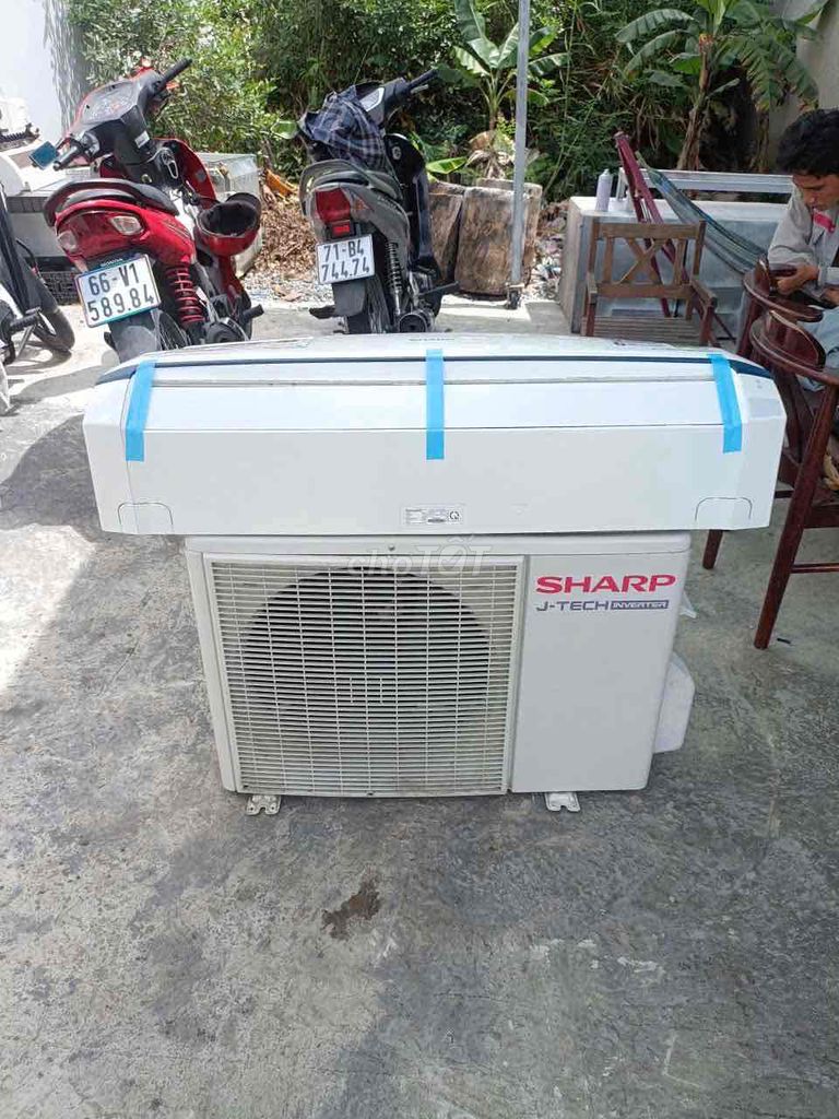 Máy lạnh Sharp inverter 2hp mới 95%