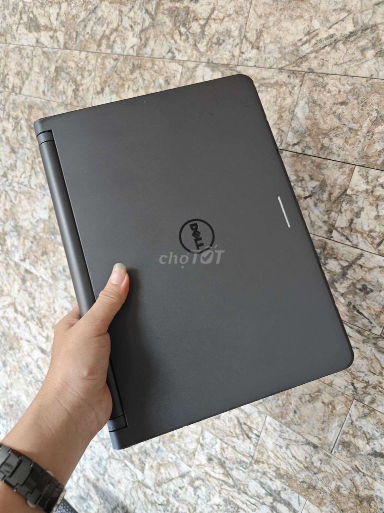 Dell E3340 ( i5-4210U. Ram 8G/ssd 256G. 14 inch ). Mua bán Laptop tại Quận 7 Tp Hồ Chí Minh được đăng bởi TH laptop hình 1