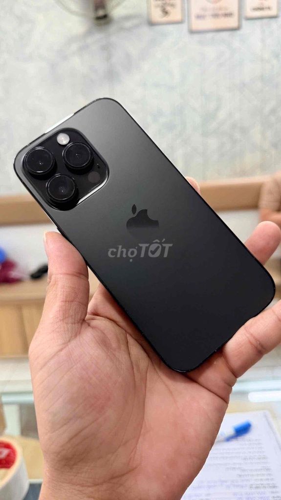 Apple iPhone 14 Pro 256GB Đen Mỹ Cận 99%. Mua bán Điện thoại tại Quận Bình Thạnh Tp Hồ Chí Minh được đăng bởi Dương Nghĩa Hậu hình 1