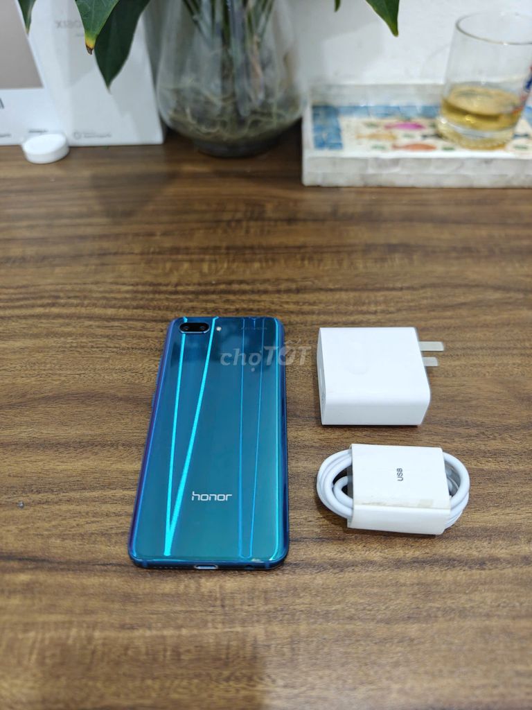 Honor 10 6/128 Xanh sạc cáp có ship COD. Mua bán Điện thoại tại Quận Hoàng Mai Hà Nội được đăng bởi Trần Ngọc Hiếu hình 1