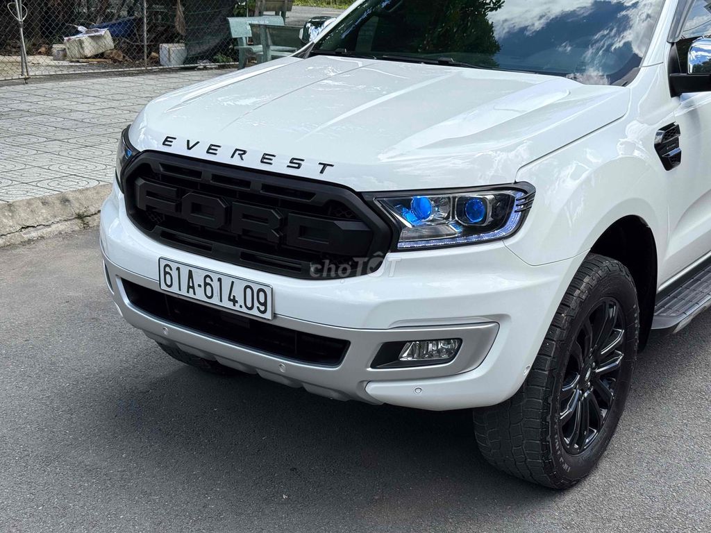 Ford Everest 2019 Titanium 2.0L AT 4x4. Mua bán Ô tô tại Quận 12 Tp Hồ Chí Minh được đăng bởi Hoàng Huy hình 4