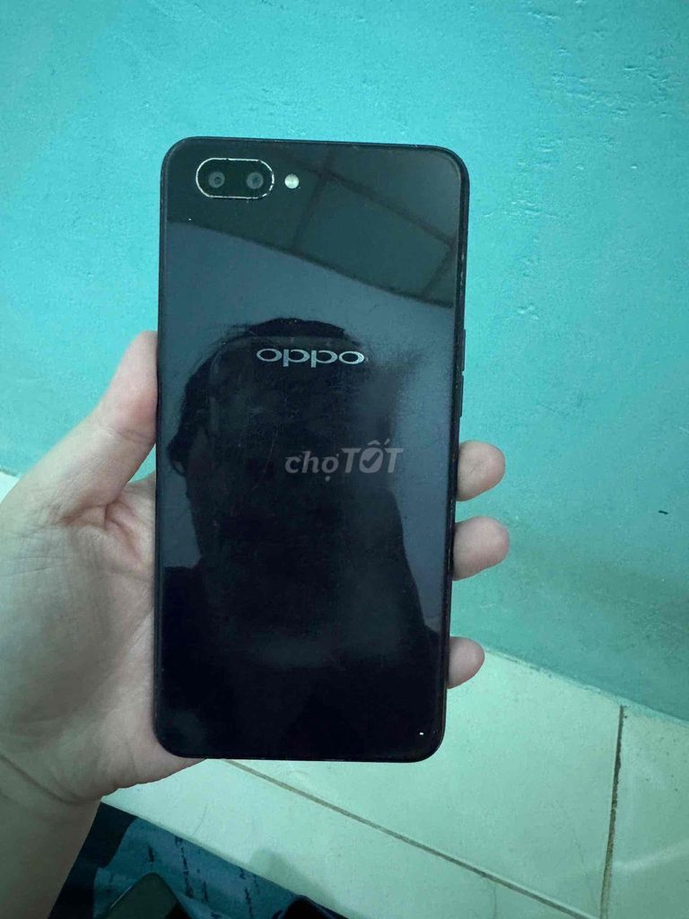 oppo A3s. Mua bán Điện thoại tại Quận 8 Tp Hồ Chí Minh được đăng bởi em bé xíu hình 1