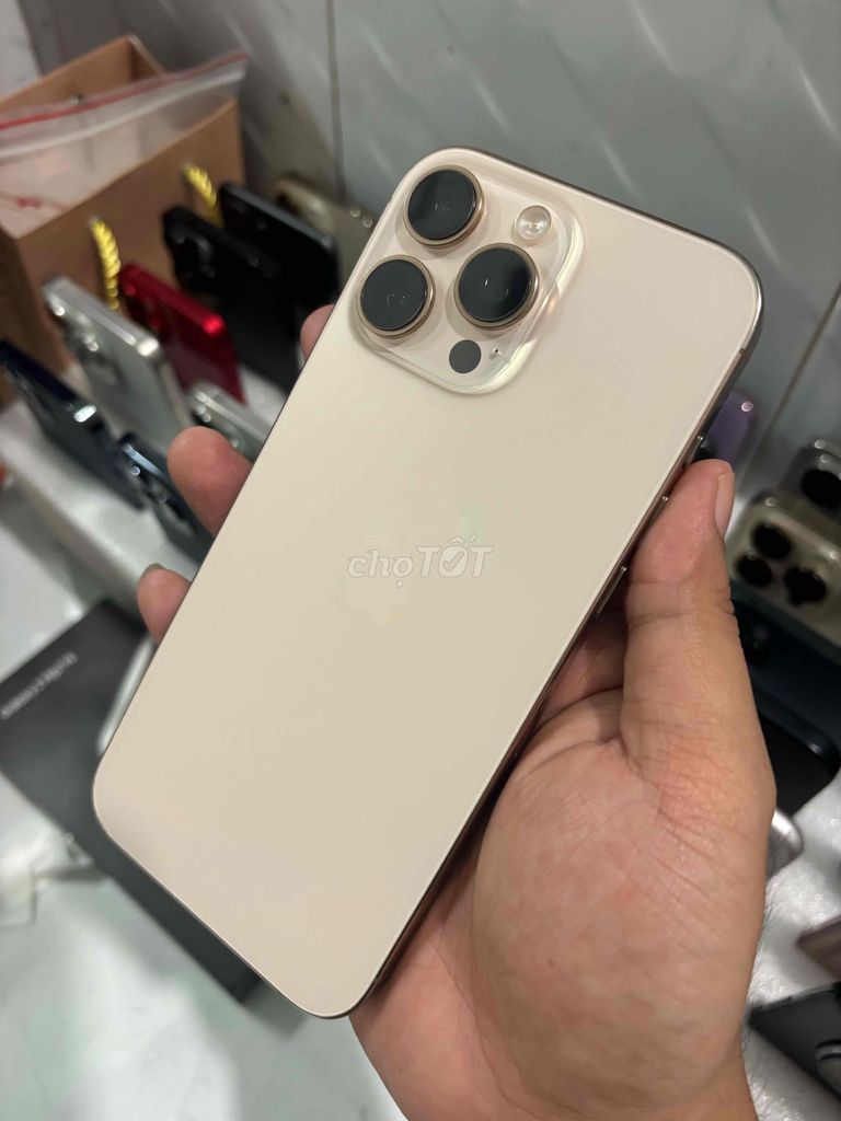 Apple iPhone 16 Pro Max 256GB Vàng. Mua bán Điện thoại tại Huyện Bình Chánh Tp Hồ Chí Minh được đăng bởi Lâm mobiphone hình 1