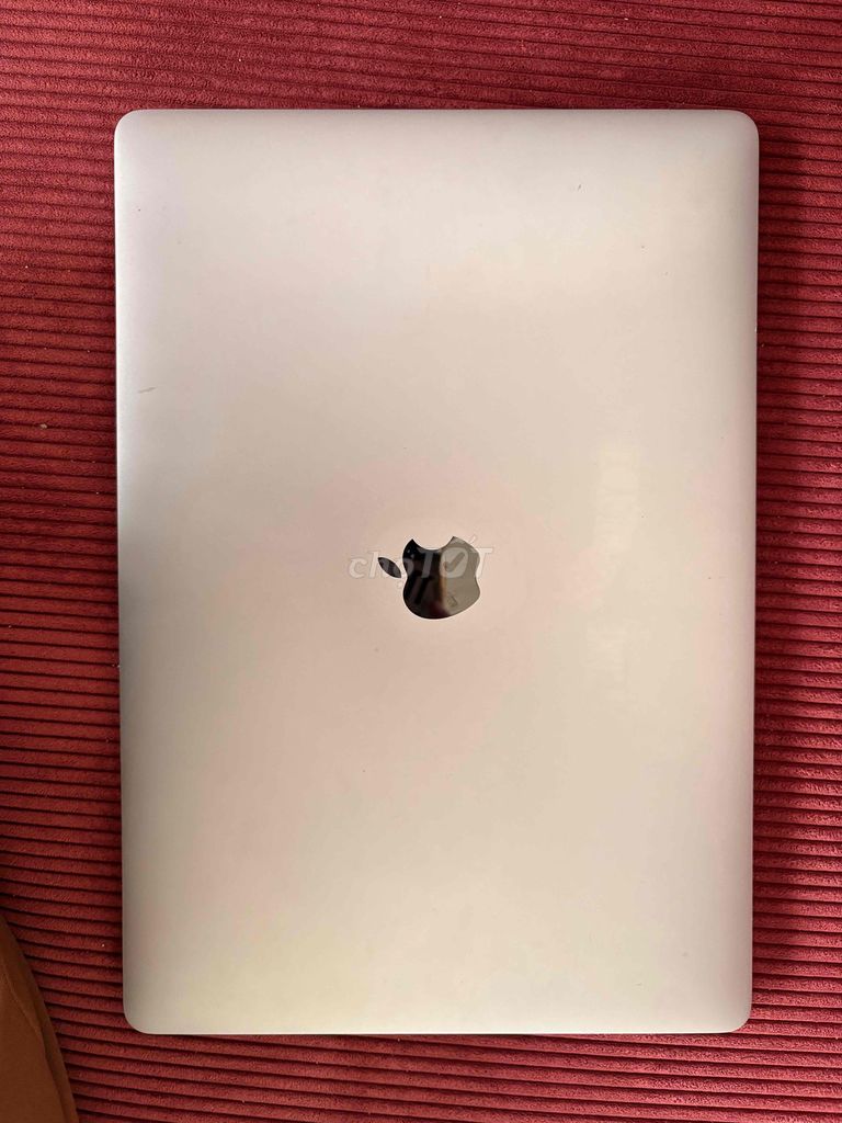 Apple Macbook Pro 2019 i9 15.4 inch 16GB/500GB. Mua bán Laptop tại Quận Ba Đình Hà Nội được đăng bởi Âu Quang Huy  hình 1