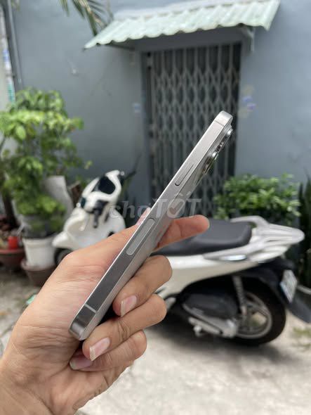 Apple iPhone 15 Pro Max 256GB Bạc Mỹ Đã sử dụng. Mua bán Điện thoại tại Quận 11 Tp Hồ Chí Minh được đăng bởi Hội Đồ Điện Tử hình 1