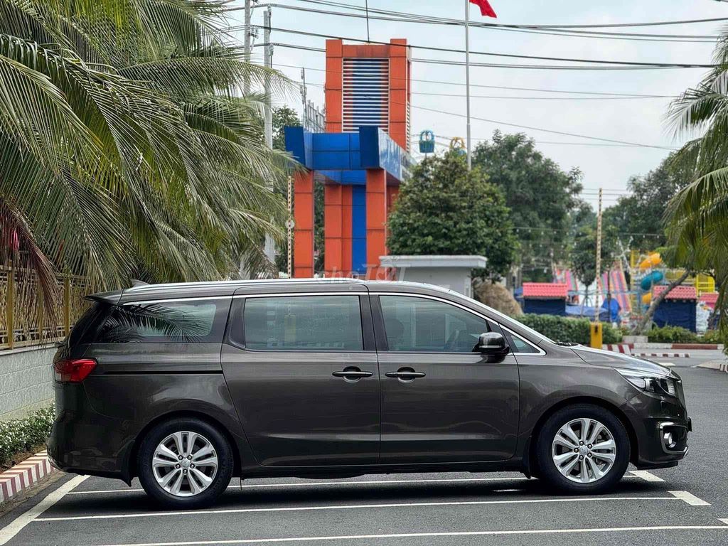 Kia Sedona 2016 Bản Full Xăng. Mua bán Ô tô tại Thành phố Thủ Đức Tp Hồ Chí Minh được đăng bởi Xe Lướt hình 5